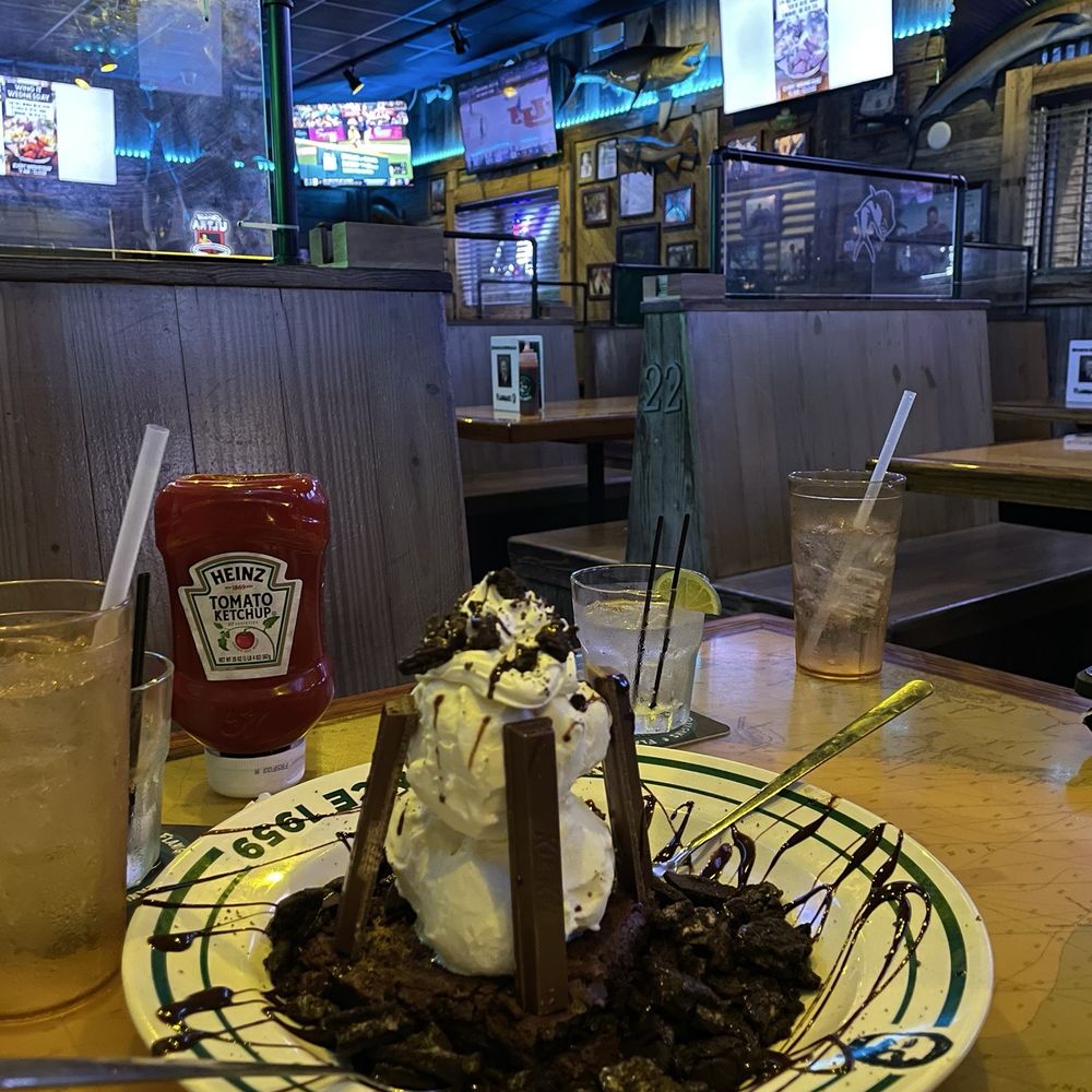 Flanigan's - West Palm Beach - Bonsai brownie - Seafood Near Me - West Palm Beach, Florida