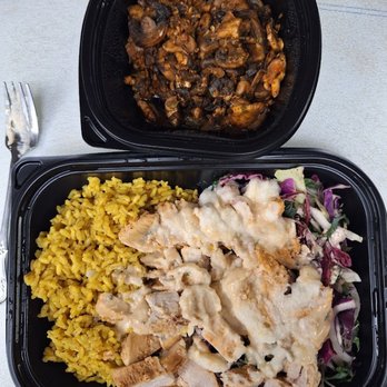 Pita Jungle - Mediterranean Roasted Chicken Shawarma, and garlic mushrooms. - Vegetarian Near Me - Glendale, Arizona Pita Jungle - Mediterranean Roasted Chicken Shawarma, and garlic mushrooms. - Vegetarian Near Me - Glendale, Arizona