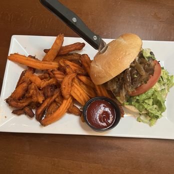 Gracie's - Garlic Burger - Bars Near Me - Salt Lake City, Utah Gracie's - Garlic Burger - Bars Near Me - Salt Lake City, Utah
