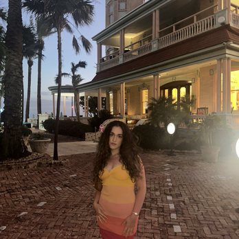 Seaside Cafe - Meeeee in front of my mansion. Uh-I mean, the* mansion. - Pizza Near Me - Key West, Florida
