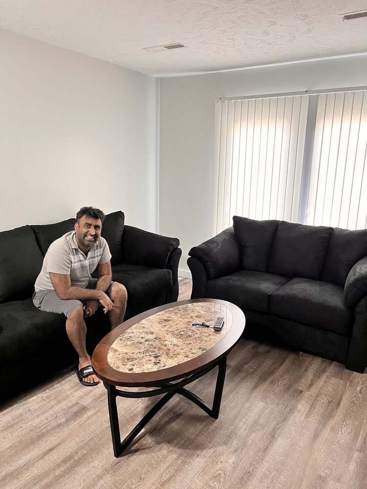 BARLOW’S FURNITURE Updated September 2024 57 Photos 917 E