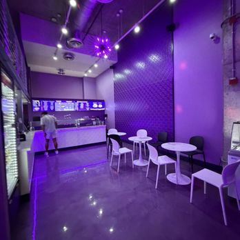 Jazzberry Creamery - Ice Cream & Frozen Yogurt Near Me - Wilton Manors, Florida Jazzberry Creamery - Ice Cream & Frozen Yogurt Near Me - Wilton Manors, Florida