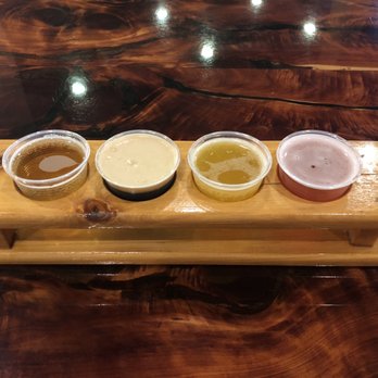 Ormond Brewing Company - Flight of beer - Breweries Near Me - Ormond Beach, Florida Ormond Brewing Company - Flight of beer - Breweries Near Me - Ormond Beach, Florida