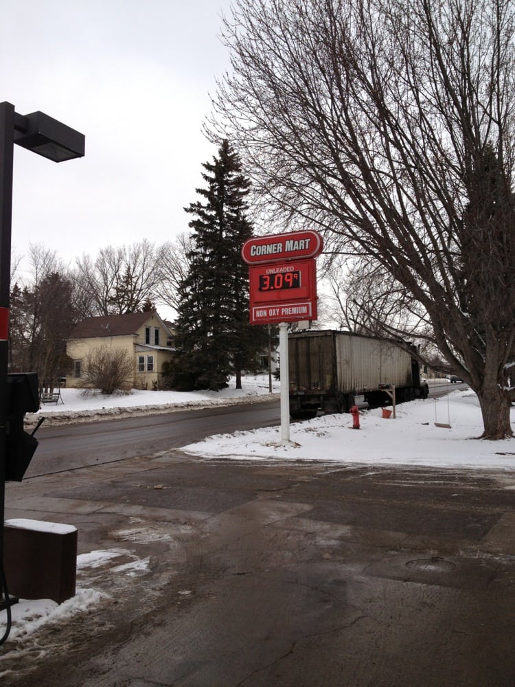 CORNER MART OF MILACA Updated September 2024 205 Central Ave N