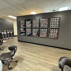 The New Nail Concept - Color Selection Wall