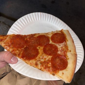 Sacco Pizza - Pepperoni slice - Pizza Near Me - New York, New York Sacco Pizza - Pepperoni slice - Pizza Near Me - New York, New York