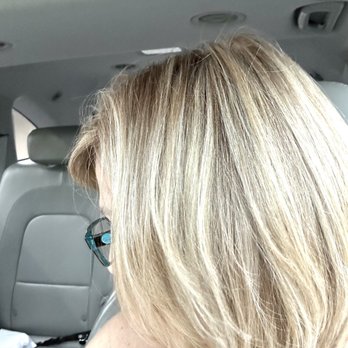 Fantasy Salon 4U - Tandi was able to fix my dull, grey, ash blond highlights to the bright blond color that I was seeking. - Hair Salons Near Me - Cypress, California