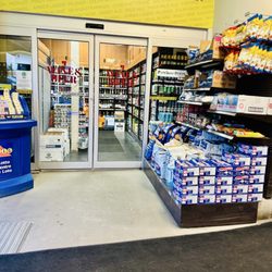 Yummy Market - Entrance to store