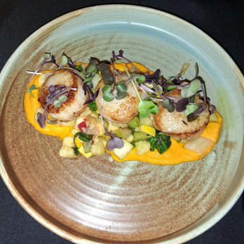Butcher & The Bear - Jumbo Scallops - Yummy and beautifully presented. - Steakhouses Near Me - Chicago, Illinois