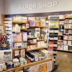 Barnes & Noble
