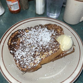 Richards Restaurant - French Toast - American Near Me - Marion, Indiana