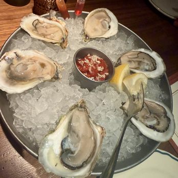 Skipjack Oyster - Oysters so fresh - Seafood Near Me - Austin, Texas