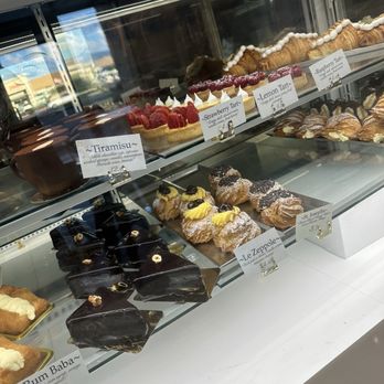 Florentine Cafe - Desert - Cafes Near Me - Las Vegas, Nevada Florentine Cafe - Desert - Cafes Near Me - Las Vegas, Nevada