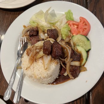 Pho Sure - Shaking beef!!!! Medium done, the sauce is ridiculously delicious!!!  Could do more veggies in this dish though. - Vietnamese Near Me - Worcester , Massachusetts