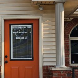 Darla Johnson, LMT - The door to the entrance of David Layne Studio, where Darla Johnson, LMT is located.