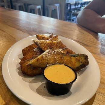 Neo Pizza- Annapolis - Zucchini Fritti Plate - Bars Near Me - Annapolis, Maryland Neo Pizza- Annapolis - Zucchini Fritti Plate - Bars Near Me - Annapolis, Maryland