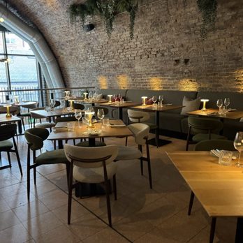 Bala Baya - Inside upper level - Mediterranean Near Me - London, XGL