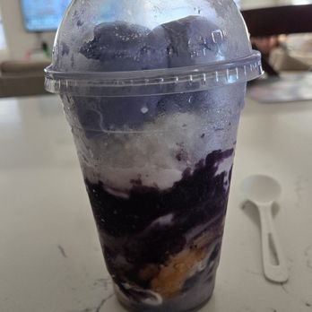 Da Soriano Grindz - Halo halo - Filipino Near Me - Kahului, Hawaii
