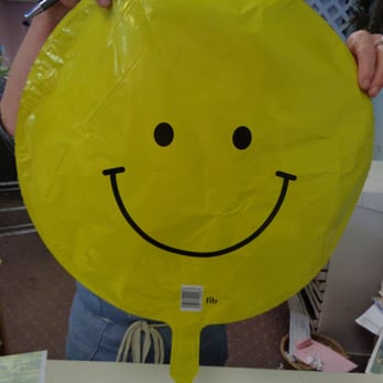 The Perfect Touch - Smiley Face Mylar Balloon - Florists Near Me - Bullhead City, Arizona The Perfect Touch - Smiley Face Mylar Balloon - Florists Near Me - Bullhead City, Arizona