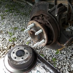 KOI Auto Parts - Broke some lugnuts on I-75