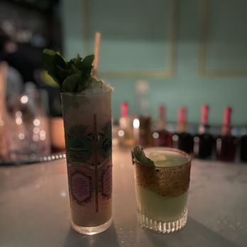 Blossom Bar - Gloria and broken Spanish - Cocktail Bars Near Me - Brookline, Massachusetts