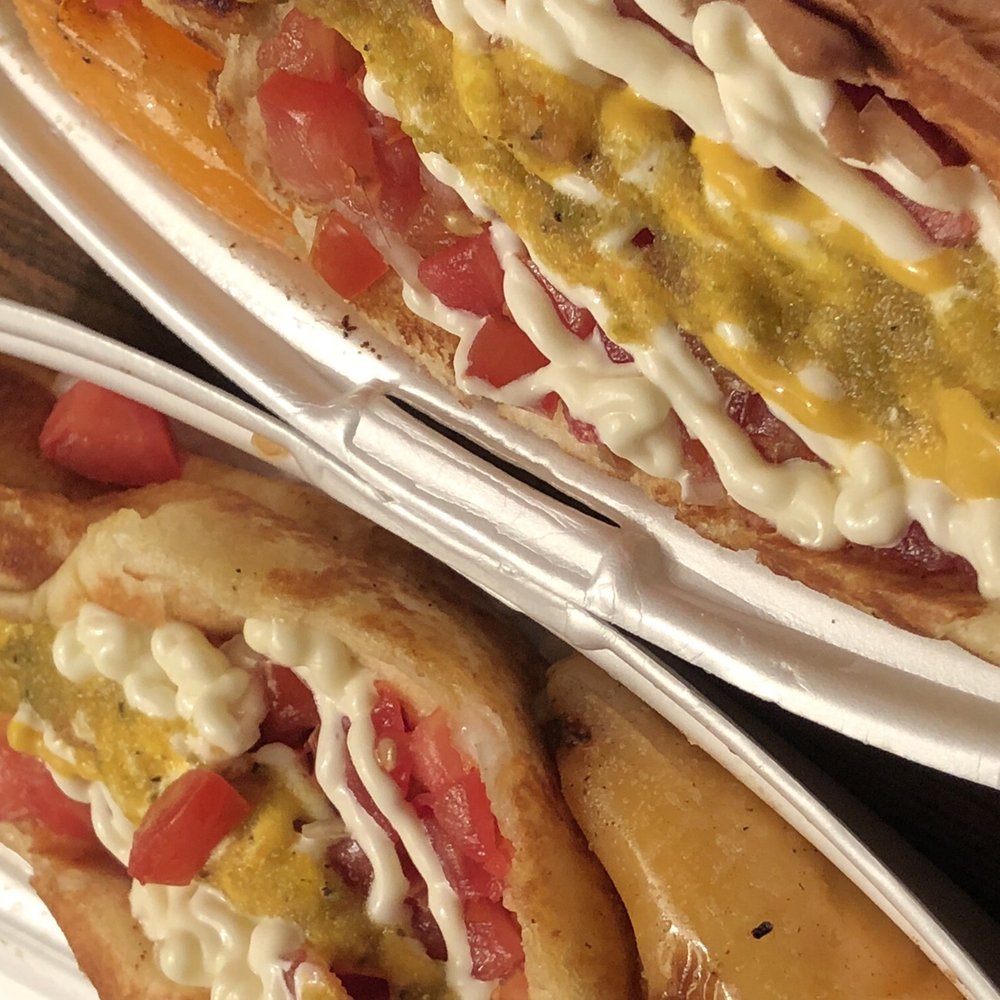 La Reyna Hot Dogs - Such detail. Much yum. - Hot Dogs Near Me - Tucson, Arizona La Reyna Hot Dogs - Such detail. Much yum. - Hot Dogs Near Me - Tucson, Arizona