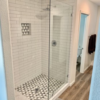 VL Tile - Master bathroom shower - Flooring Near Me - Sacramento, California