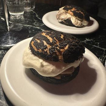 Maison - Choux bun - Wine Bars Near Me - Washington, DC, District of Columbia Maison - Choux bun - Wine Bars Near Me - Washington, DC, District of Columbia