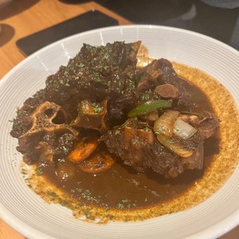 Ms. Icey's Kitchen & Bar - Grandma's Oxtail - Bars Near Me - Decatur, Georgia