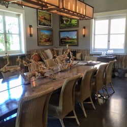 Domaine Anderson - Beautifully designed tasting room