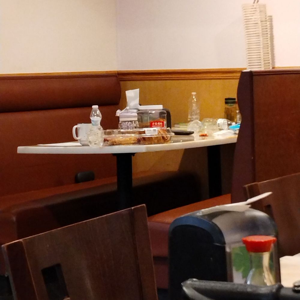 China Buffet - It looks like it was there since last night because I got there exactly 11am when they first opened - Chinese Near Me - Milford, Pennsylvania China Buffet - It looks like it was there since last night because I got there exactly 11am when they first opened - Chinese Near Me - Milford, Pennsylvania