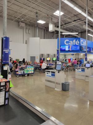 Sam's Club by null