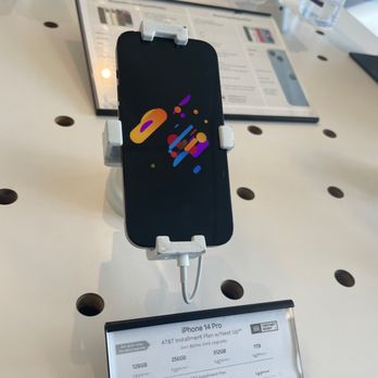 AT&T Store - 14 Pro - Mobile Phones Near Me - Bronx, New York
