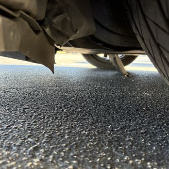 Jiffy Lube - damage to skid plate - Oil Change Stations Near Me - Davie, Florida