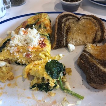 Beach Mountain Diner - Breakfast & Brunch Near Me - Waynesville, North Carolina