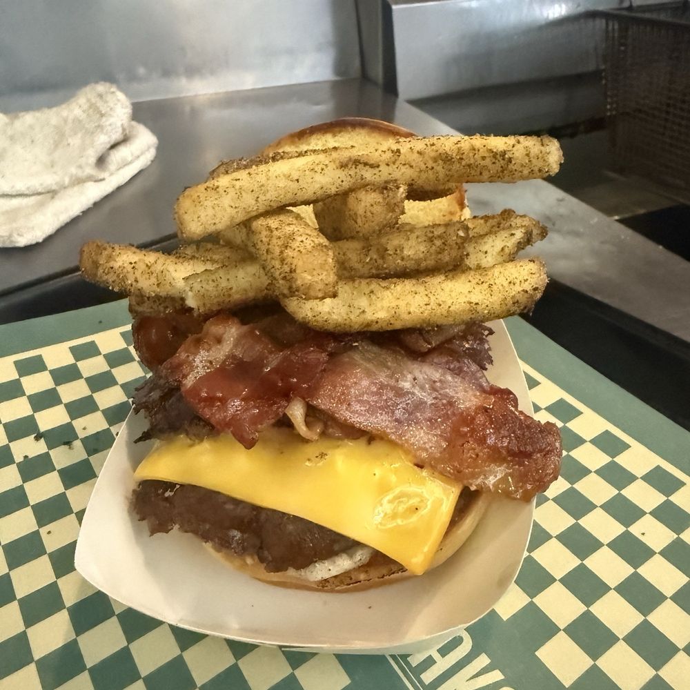 Harlem Shake - Jerk burger with bacon - American Near Me - New York, New York