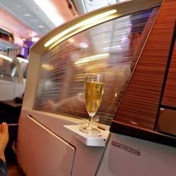 Virgin Atlantic - Feet Up, chambubbly down  .... HIC!!