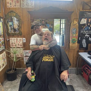 The Doghouse Barbershop - Great people come here! Hahaha! - Barbers Near Me - Fallbrook, California