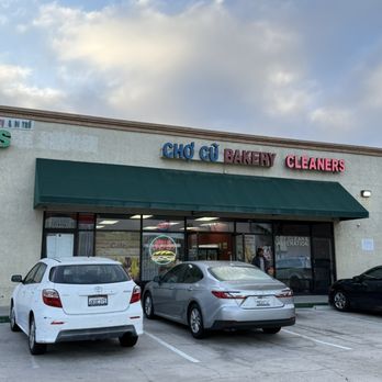 Banh Mi Cho Cu Bakery - Bakeries Near Me - Westminster, California Banh Mi Cho Cu Bakery - Bakeries Near Me - Westminster, California