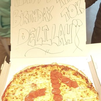 Pizza Castle - Family size pizza - Pizza Near Me - Hickory Hills, Illinois Pizza Castle - Family size pizza - Pizza Near Me - Hickory Hills, Illinois