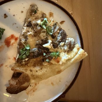 Tralia Pizza - Funghi with sausage - Pizza Near Me - Sarasota, Florida Tralia Pizza - Funghi with sausage - Pizza Near Me - Sarasota, Florida