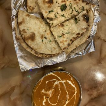 Annapoorna Kitchen - Butter Chicken and Garlic Naan - Indian Near Me - Frisco, Texas Annapoorna Kitchen - Butter Chicken and Garlic Naan - Indian Near Me - Frisco, Texas