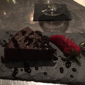 Solterra Winery & Kitchen - Wine Bars Near Me - Encinitas, California