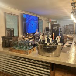 Maryville Corner Market And Cafe