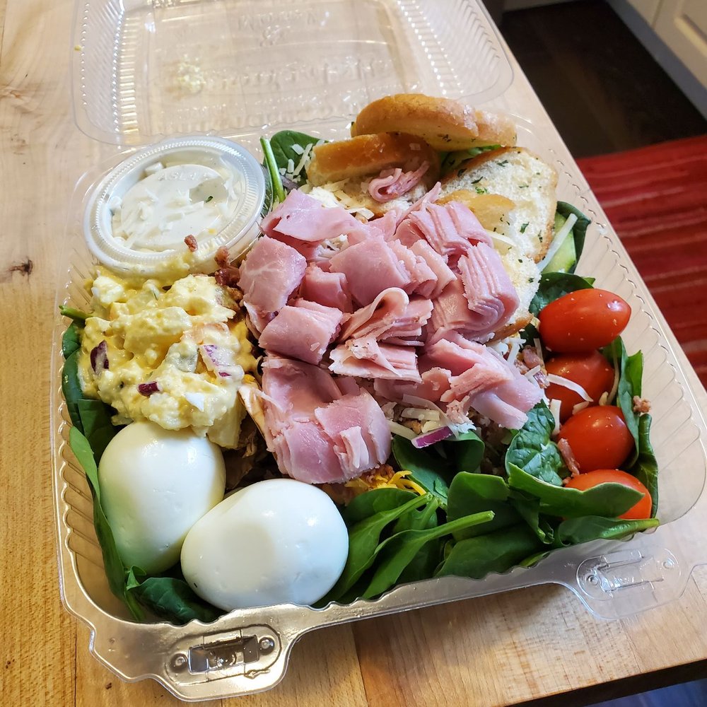 Build your own salad bar (delivery) - I assumed I would receive a very wimpy salad and instead it was piled high and super fresh. Build your own salad bar (delivery) - I assumed I would receive a very wimpy salad and instead it was piled high and super fresh.