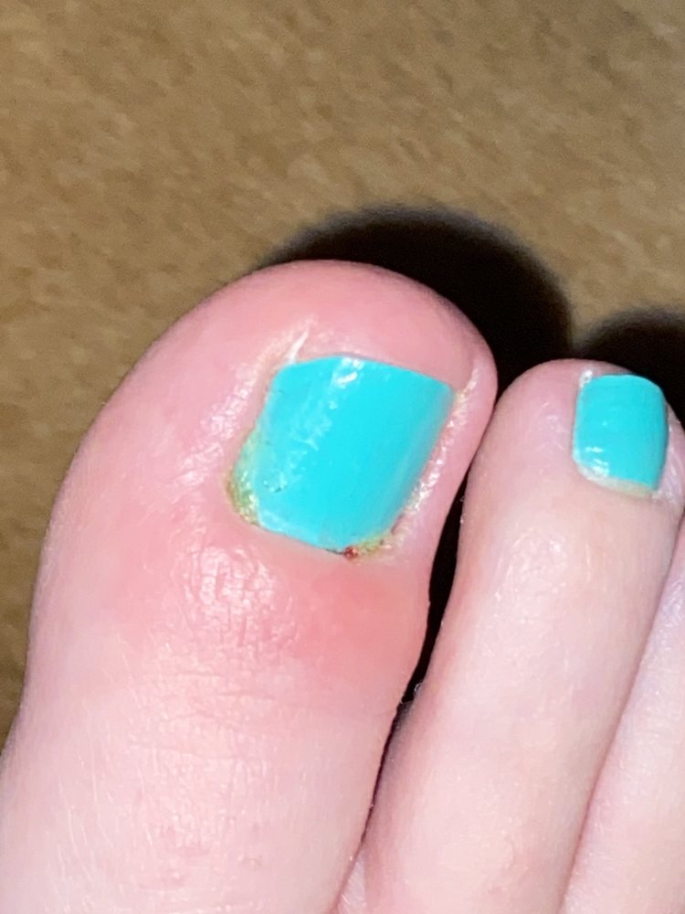 CALIFORNIA NAILS Updated September 2024 29 Photos & 36 Reviews 7600 Kingston Pike