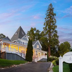 Sequoia Mansion by Wedgewood Weddings
