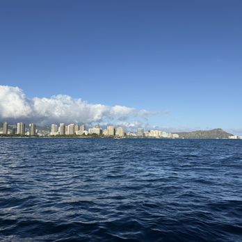 Oahu Boat Cruises - Boat Charters Near Me - Honolulu, Hawaii