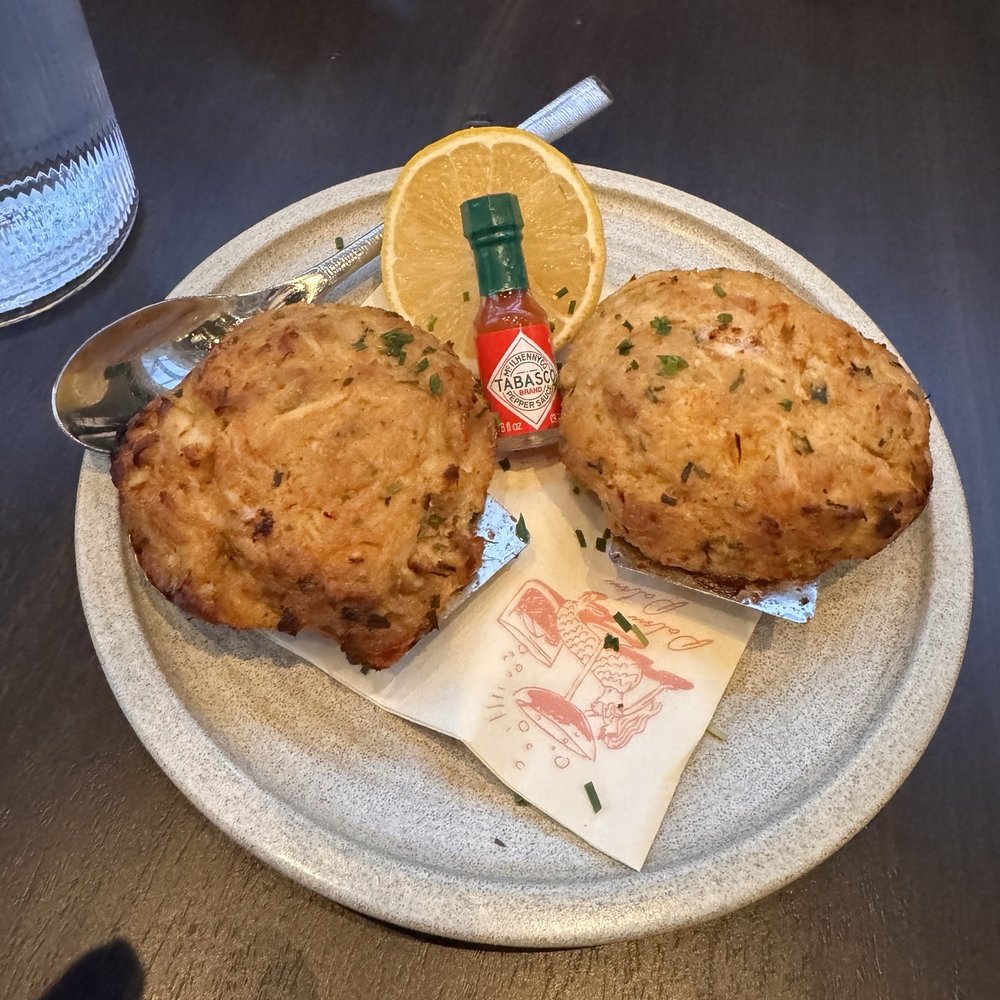 Palm Palm - Crab cakes - Bars Near Me - Pittsburgh, Pennsylvania Palm Palm - Crab cakes - Bars Near Me - Pittsburgh, Pennsylvania