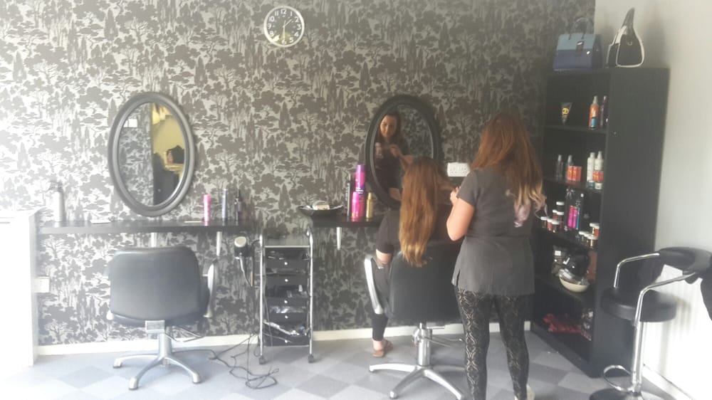 LJ’S HAIR & BEAUTY SALON 19b Front Street, Sacriston, Durham, United